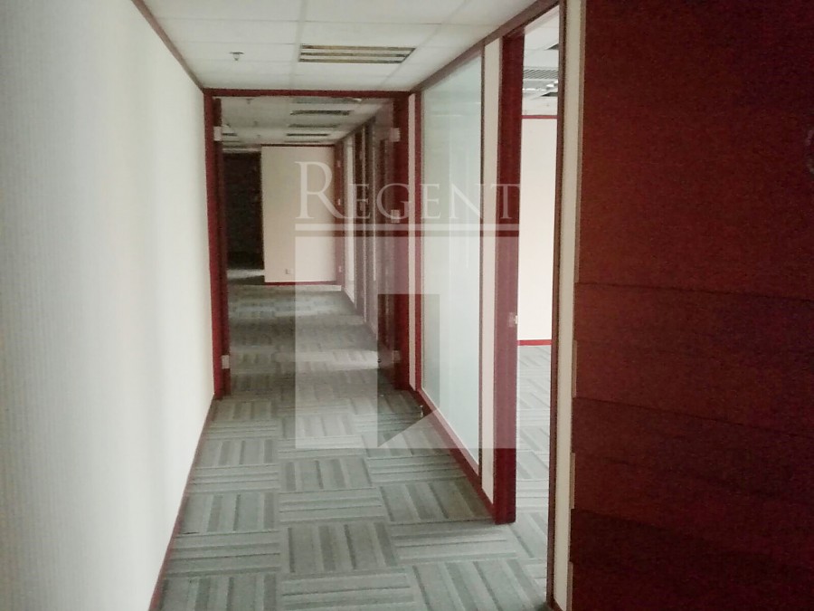 CONVENTION PLAZA OFFICE TOWER        (會展廣場 辦公大樓                      )