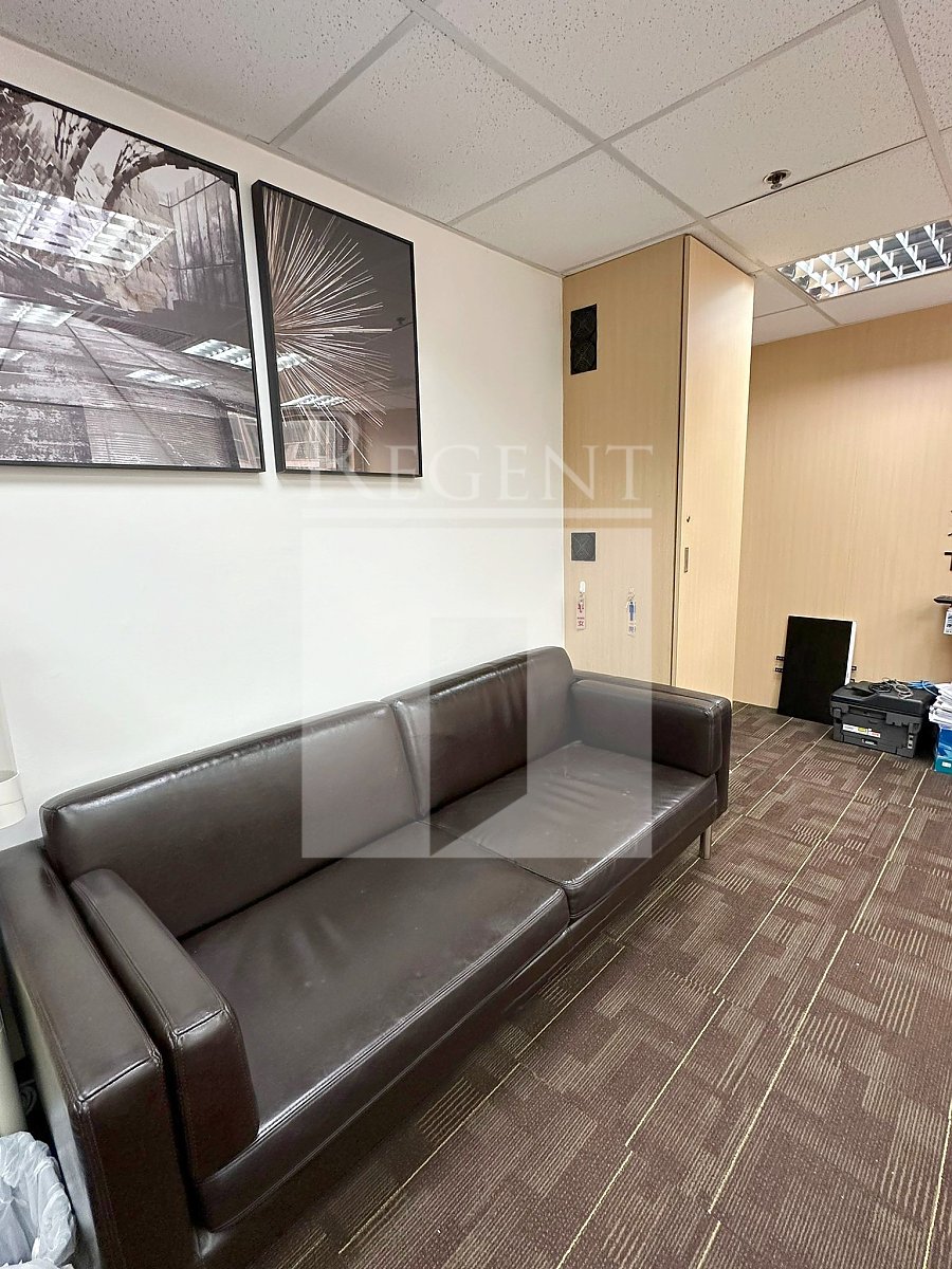 PROSPERITY CENTRE (嘉富商業中心)-RGP032616