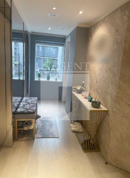 1 Lan Kwai Fong (兰桂坊1号)-RGP4617141