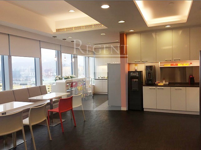 SKYLINE TOWER (宏天廣場)-RGP014850