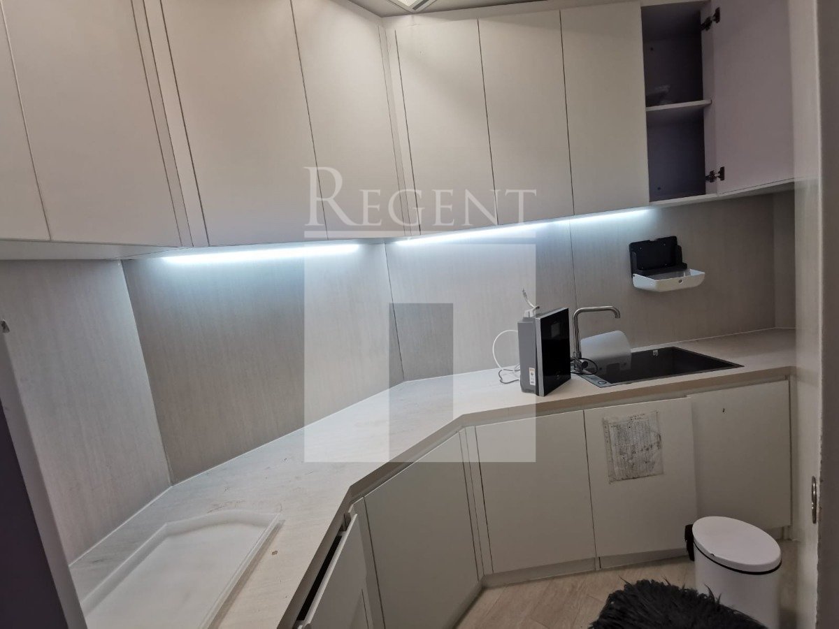 Langham Place (朗豪坊)-RGP024925