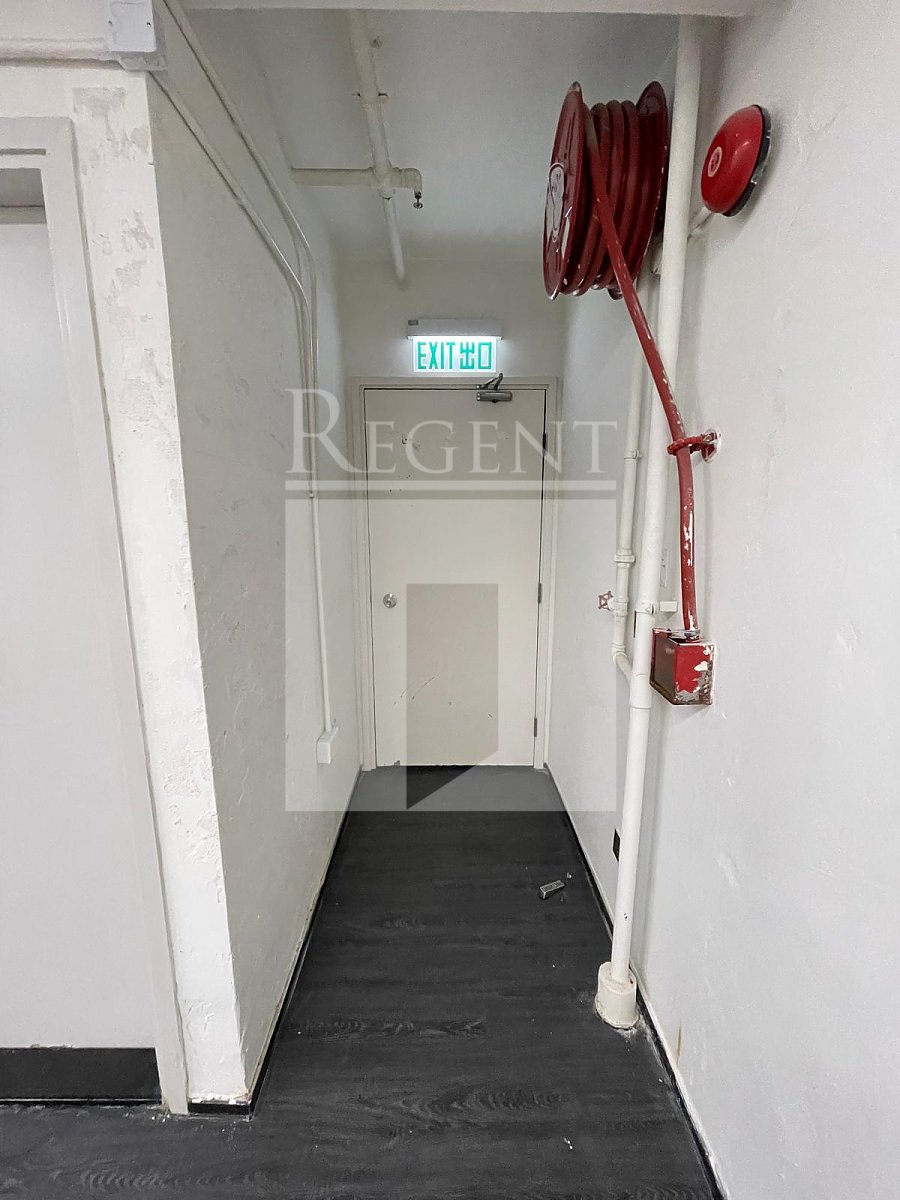 MW TOWER II (MW TOWER II)-RGP032711