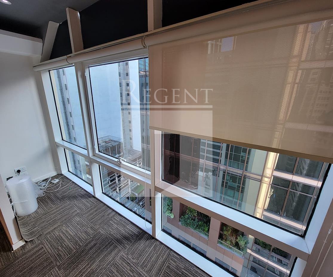 LAN KWAI FONG 1 (兰桂坊1号)-RGP025044