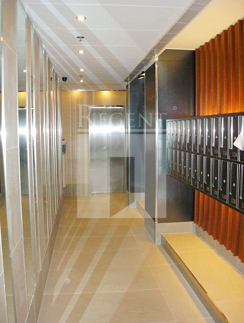 CARFIELD COMMERCIAL BUILDING (嘉兆商业大厦)-RGP019809