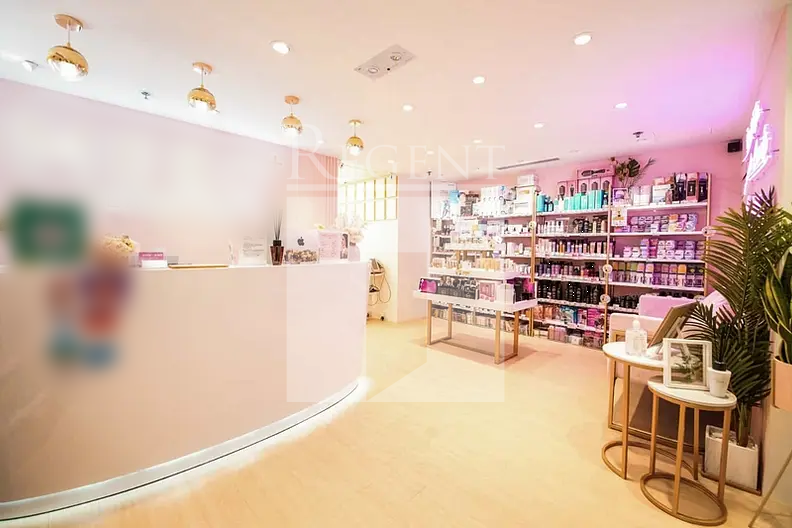 CARNARVON PLAZA (加拿芬廣場)