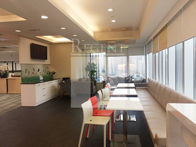 SKYLINE TOWER (宏天廣場)-RGP014850