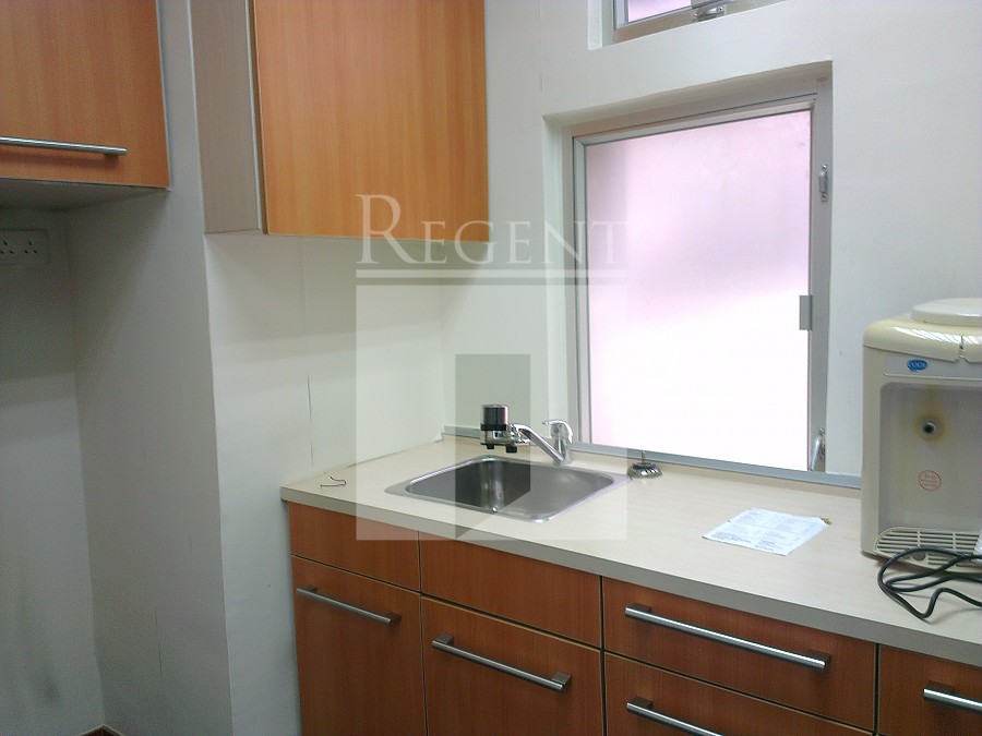 CHUANG'S TOWER (庄士大厦)-RGP007779