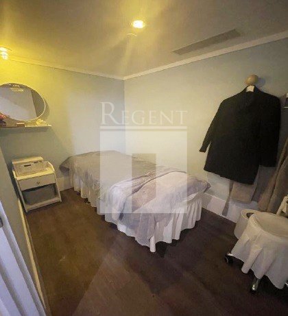 1 Lan Kwai Fong (兰桂坊1号)-RGP4617141