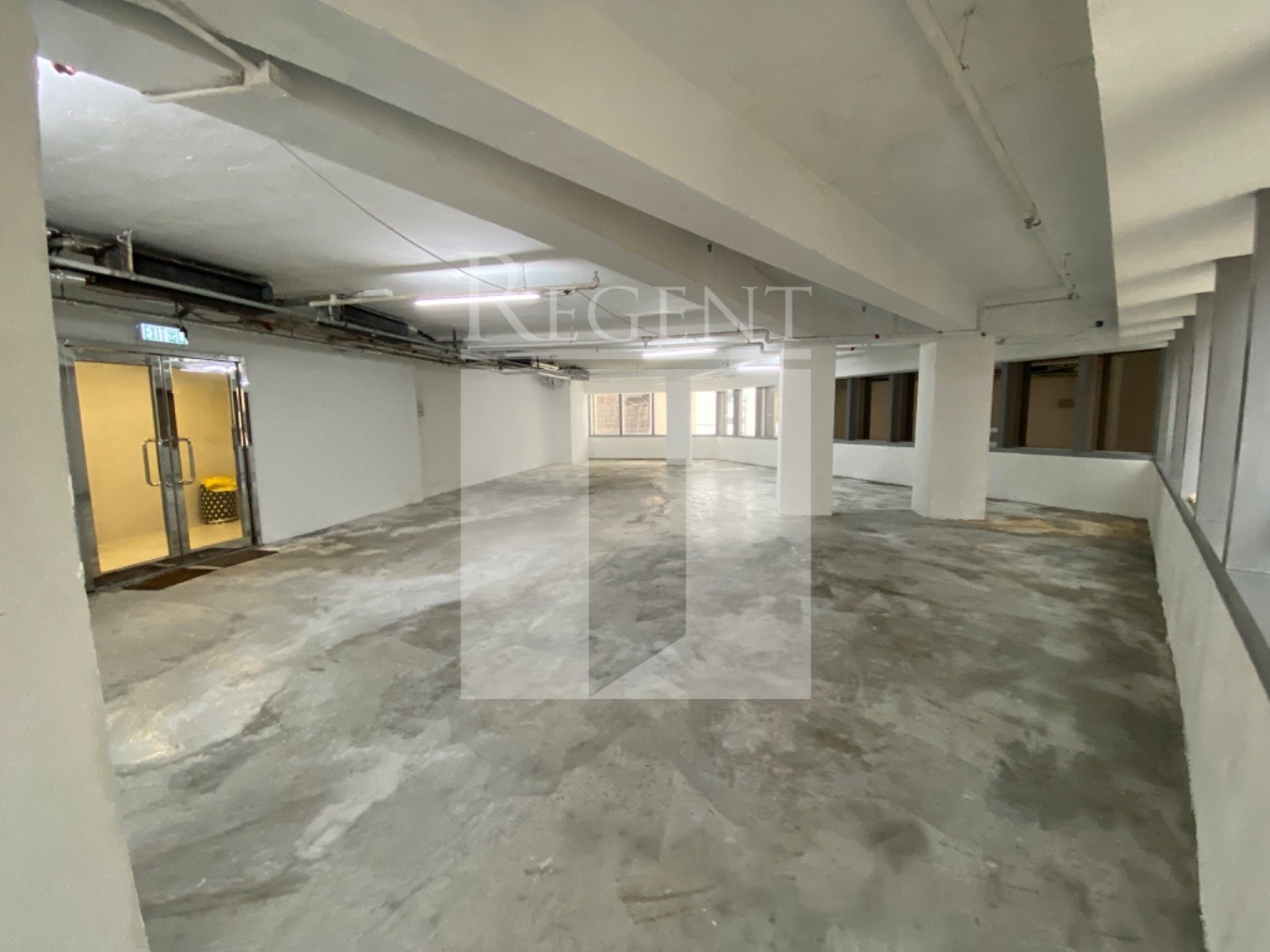 PLAZA 2000 (2000年广场)-C0599335