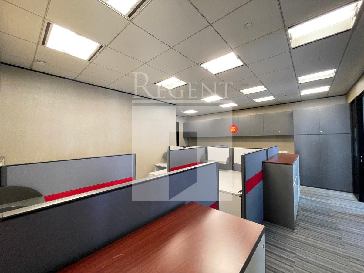 DES VOEUX ROAD C 33 (德辅道中33号)-RGP032154