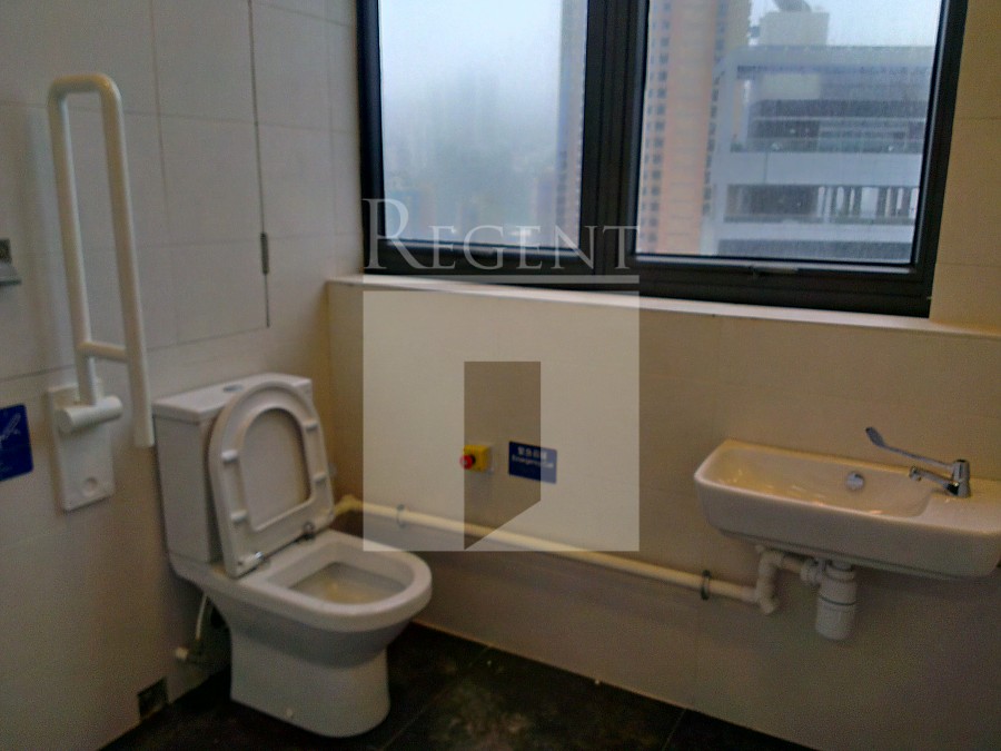 OLIV (霎東街15-21號)-B6137987