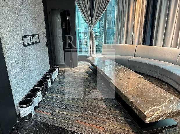 208 JOHNSTON -RGP032706