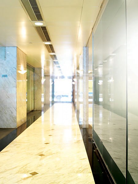 CENTRE POINT (中怡商业大厦)-RGP022745