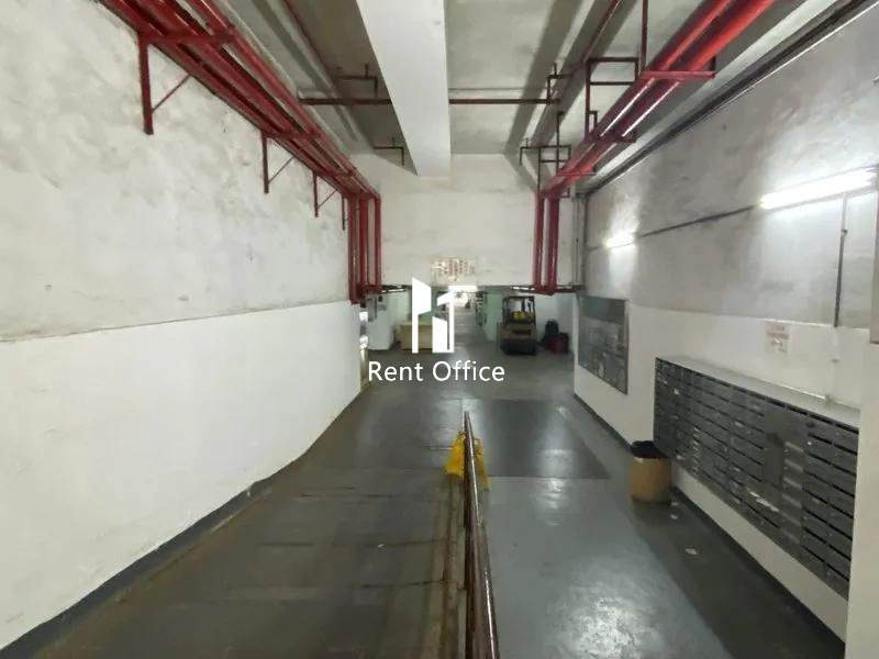 Texaco Road Industrial Centre Block B