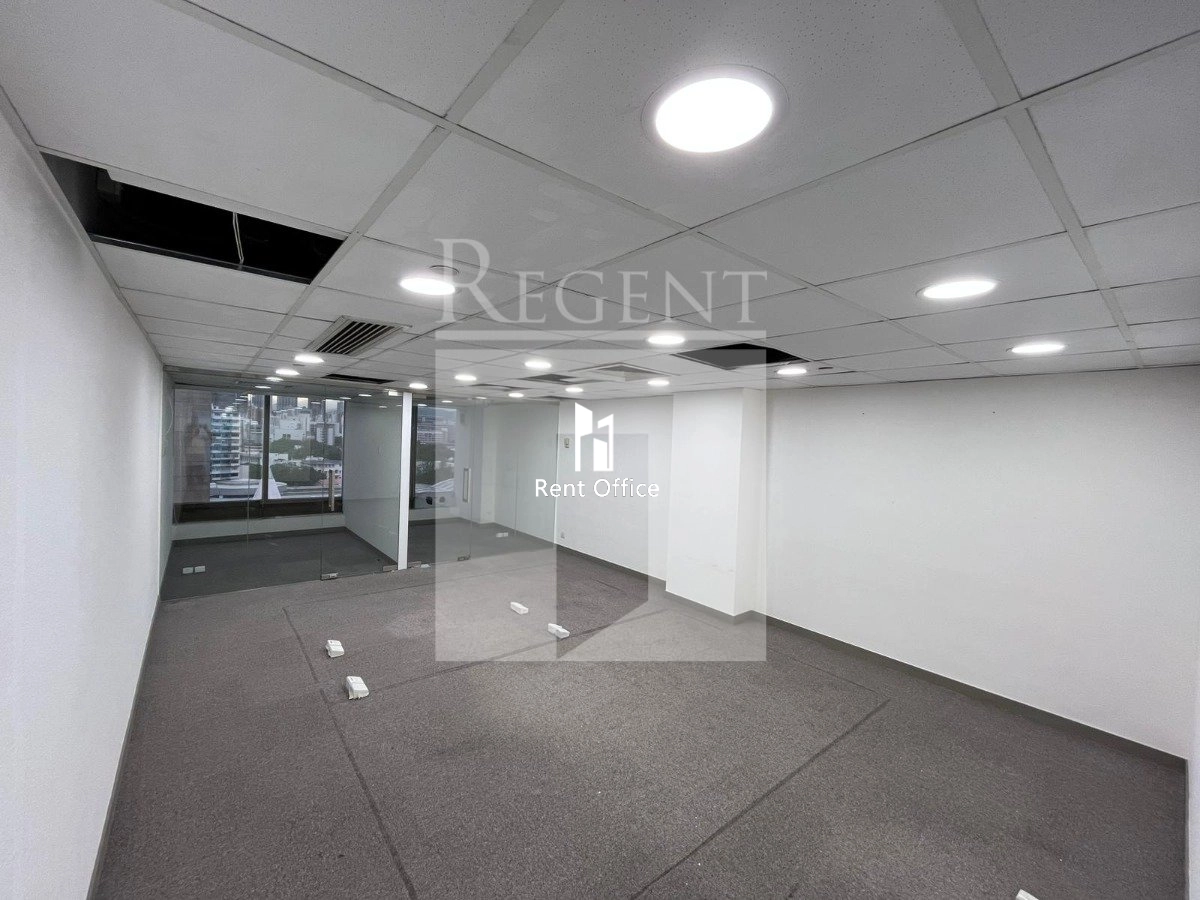 NEW MANDARIN PLAZA TOWER A (新文華中心 A座)