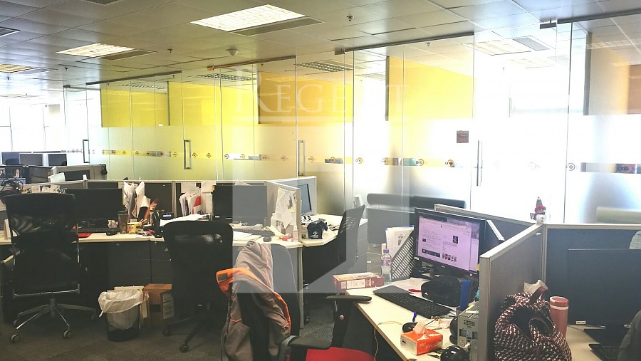 OCTA TOWER (傲騰廣場)