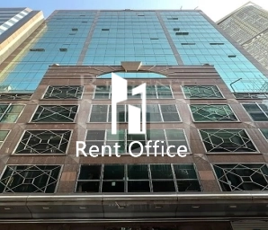 Multifield Plaza (萬事昌廣場)