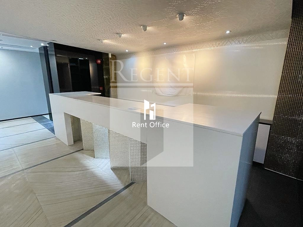 WORLD TRADE CENTRE (世貿中心)