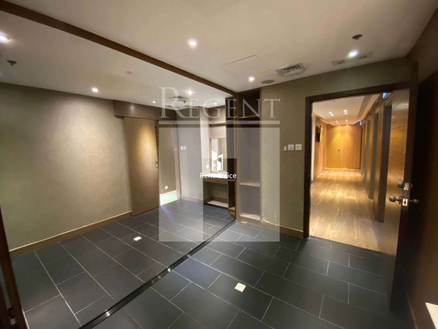 SHUN HEI CAUSEWAY BAY CENTRE (顺禧铜锣湾中心)-C0599337