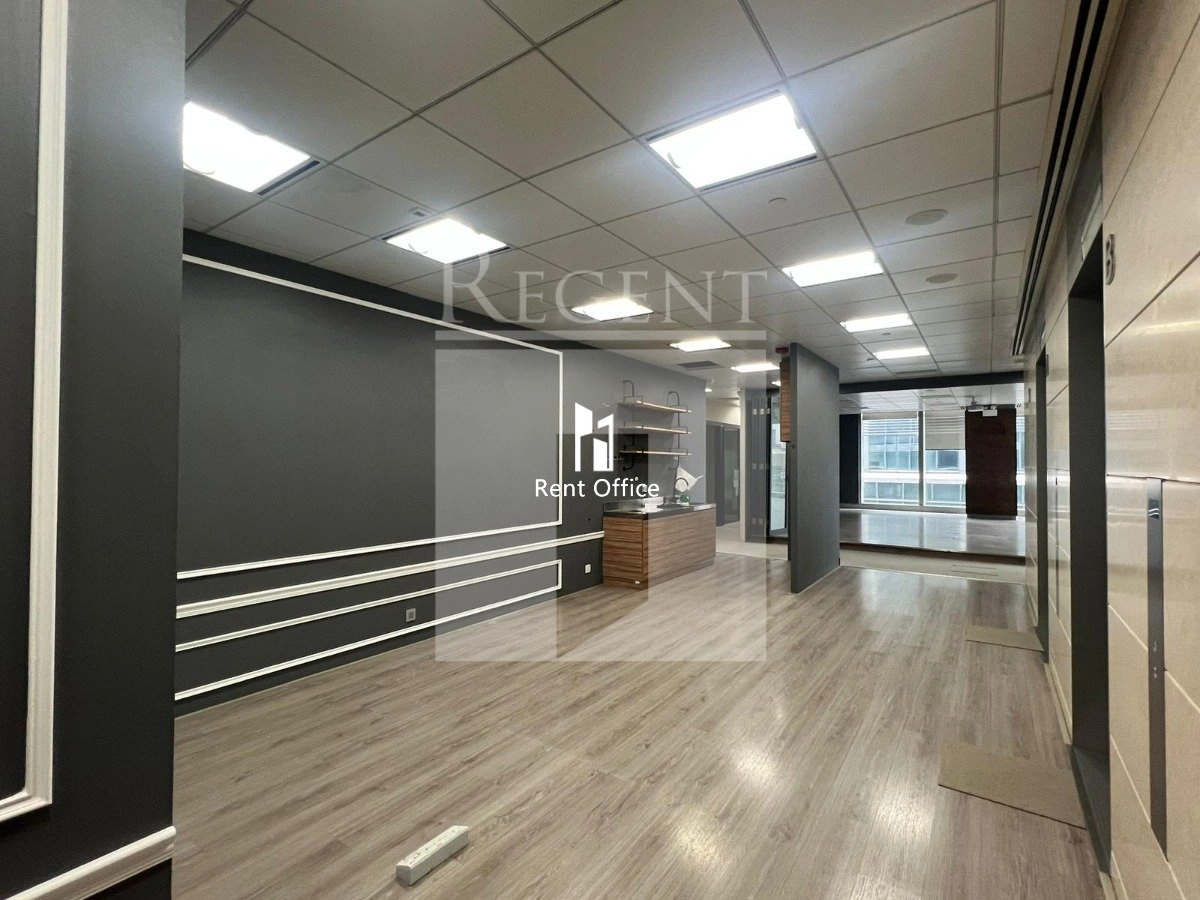 33 DES VOEUX ROAD C (德輔道中33號)