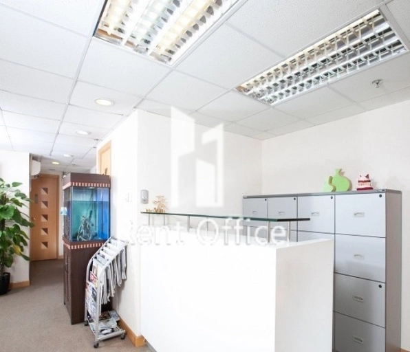 旺角商業大廈-旺角務式辦公室