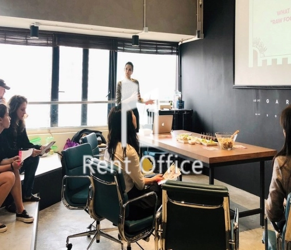 聯發商業中心-香港務式辦公室