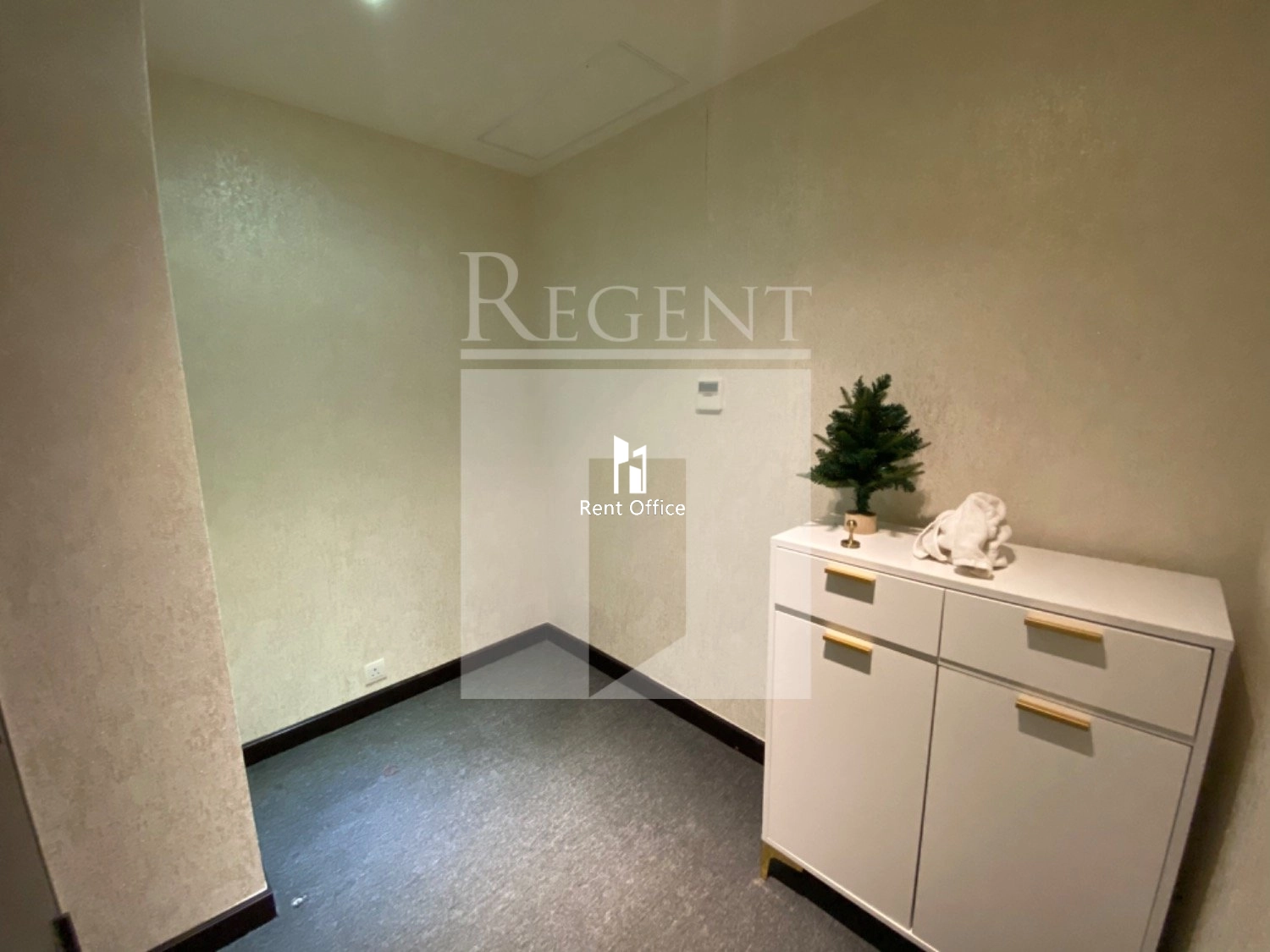 SHUN HEI CAUSEWAY BAY CENTRE (顺禧铜锣湾中心)-C0599339