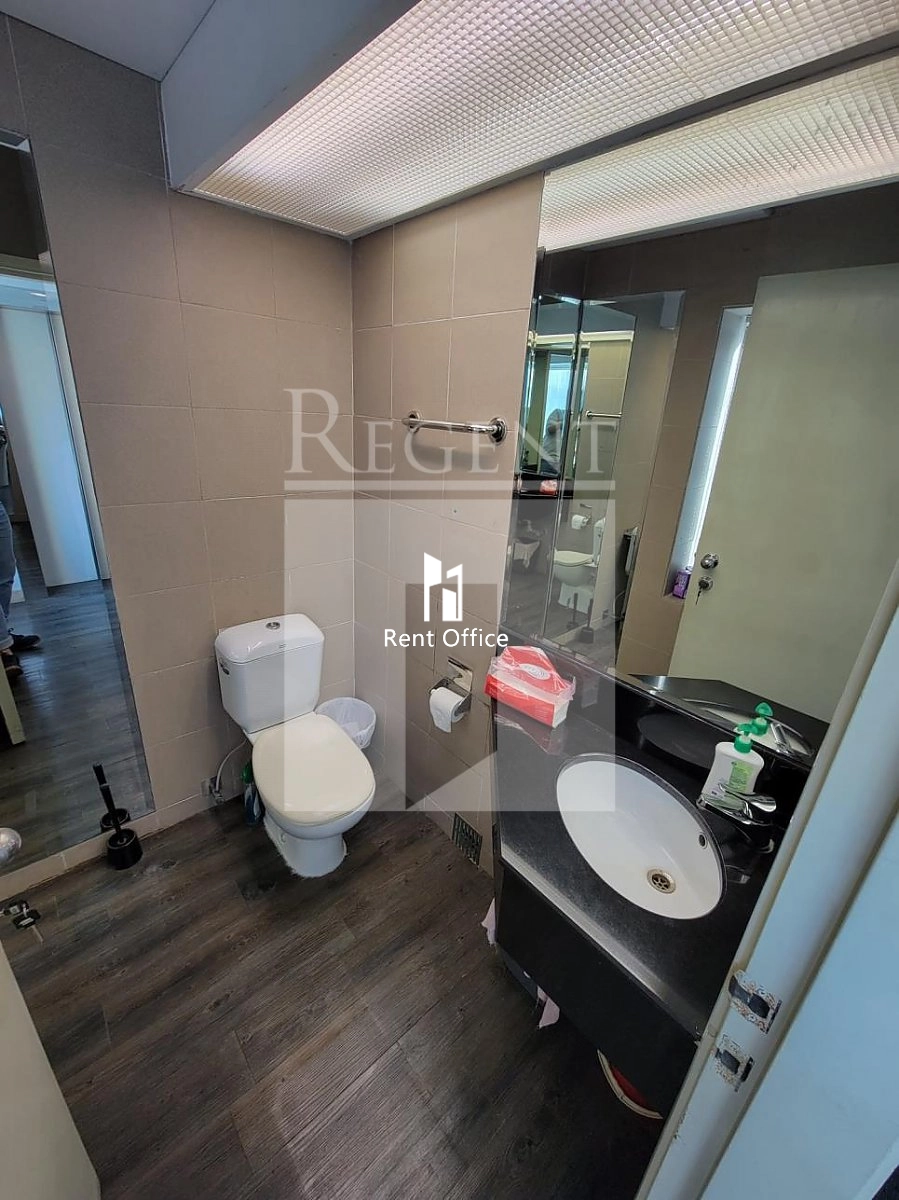 LAN KWAI FONG 1 (兰桂坊1号)-RGP025045