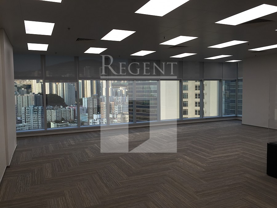 MONTERY PLAZA (萬泰利廣場)