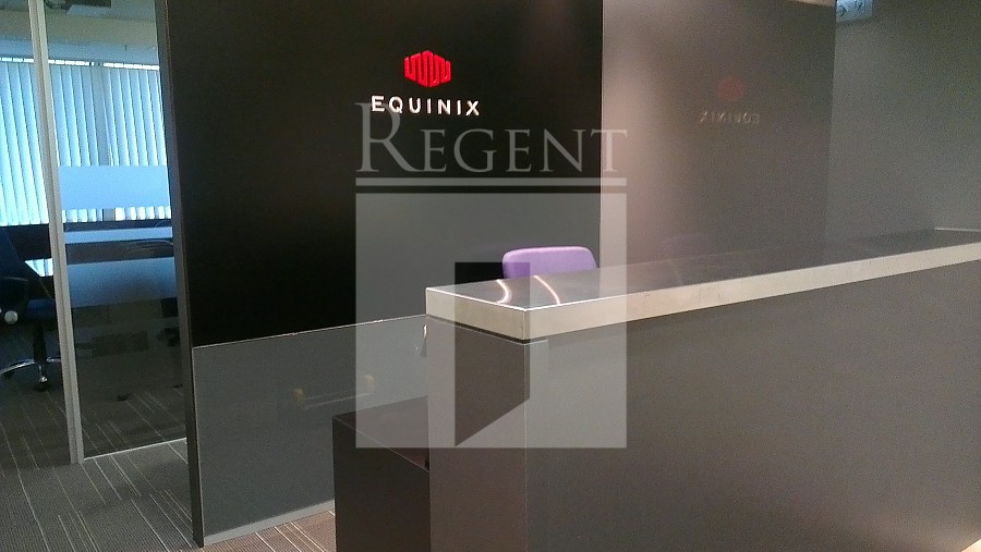 CENTRAL PLAZA (中環廣場)