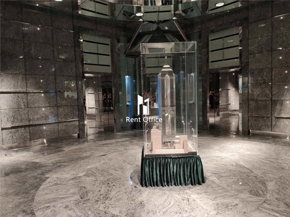 The Center  中環中心