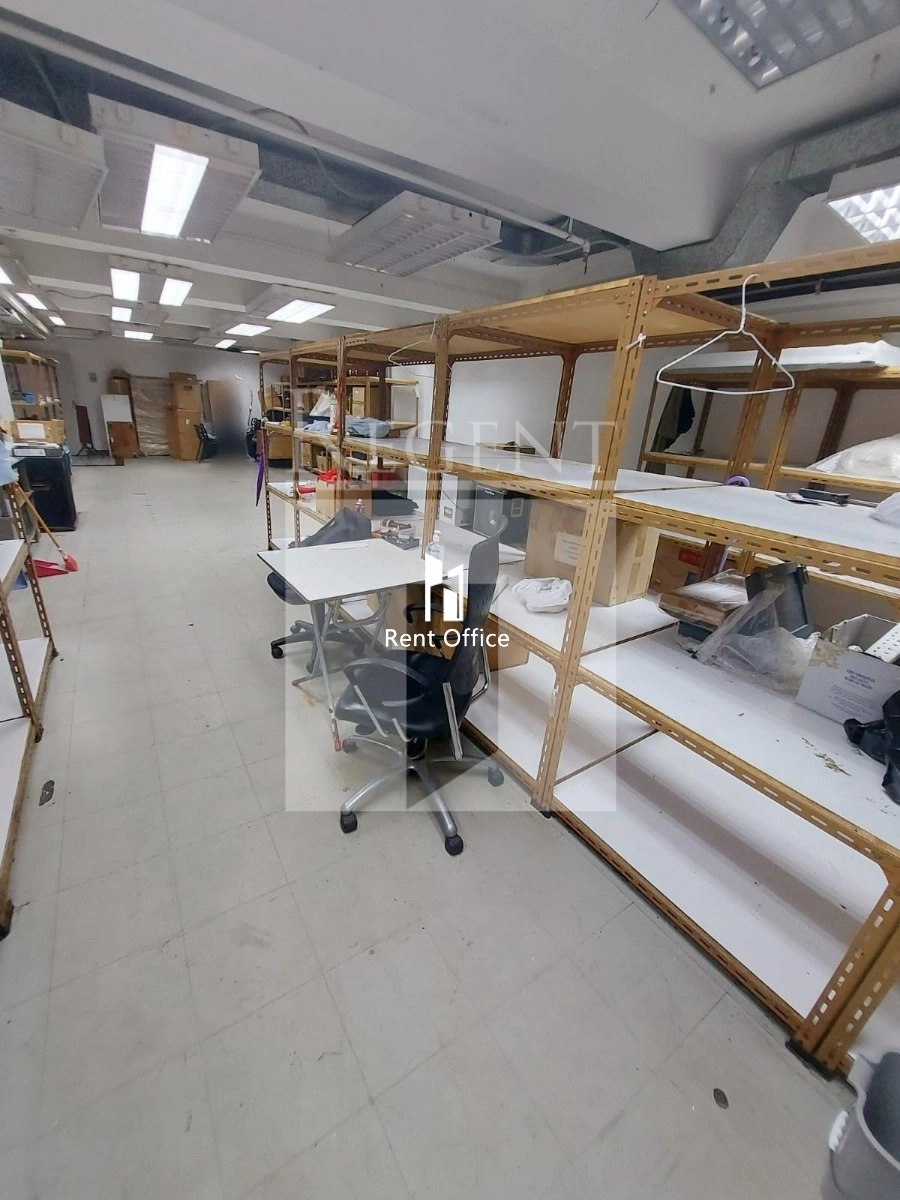 KNUTSFORD COMMERCIAL BUILDING (東港商業大廈)