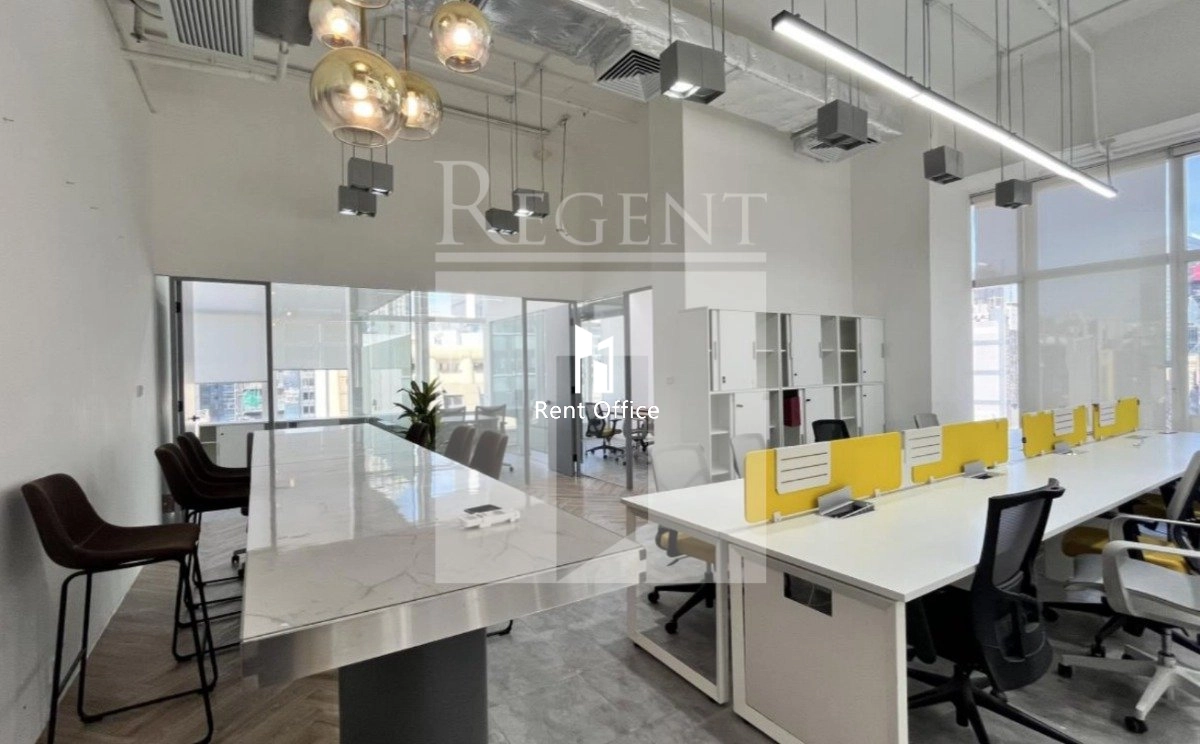 THE HENNESSY (THE HENNESSY)