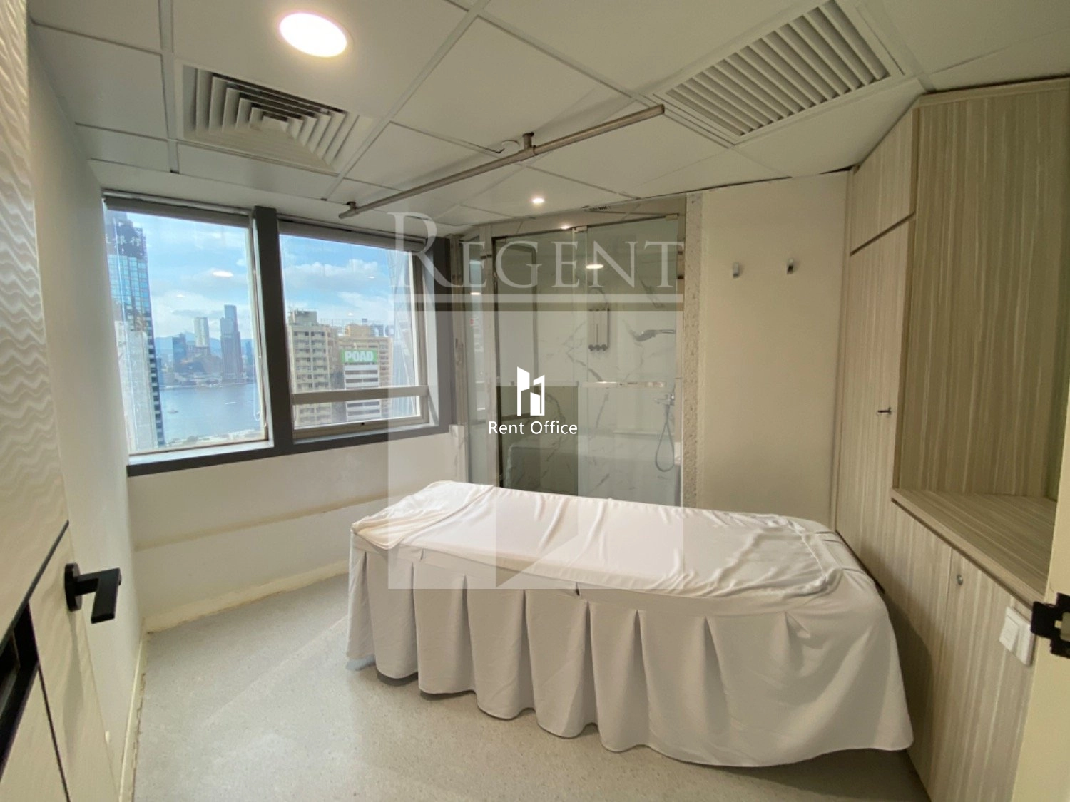 PLAZA 2000 (2000年广场)-C0599336