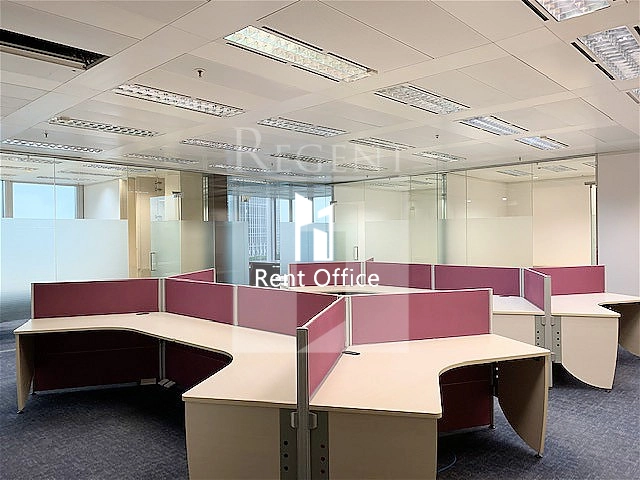 ONE INT'L FINANCE CENTRE (國際金融中心1期)