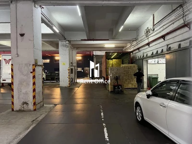 Mai Sik Industrial Building