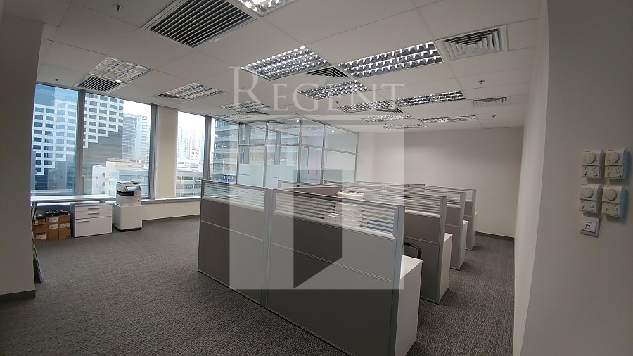 EXCHANGE TOWER (國際交易中心)