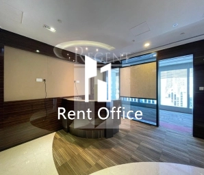 Des Voeux Road C 33 (德輔道中33號)