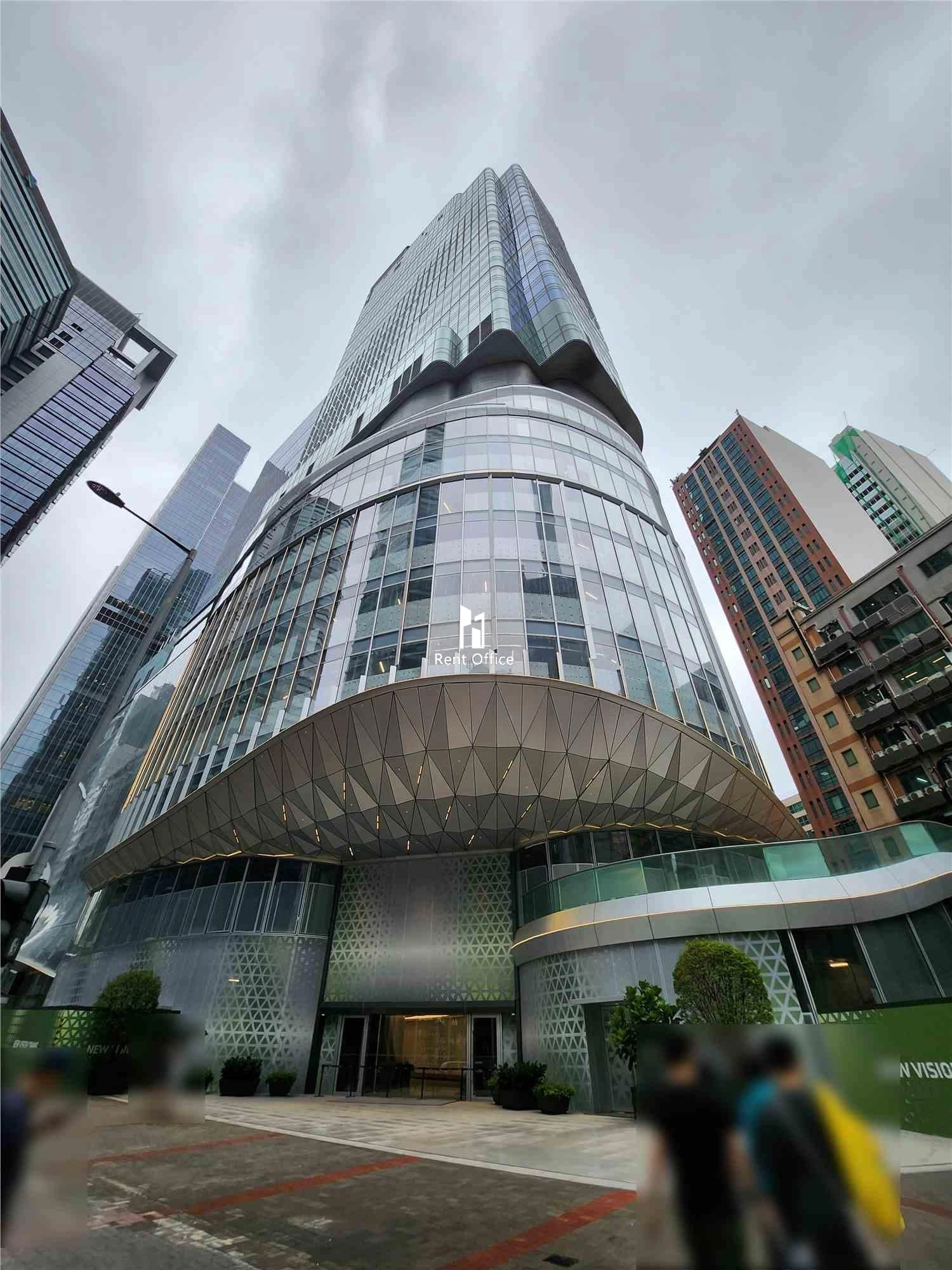 The Millennity 二座