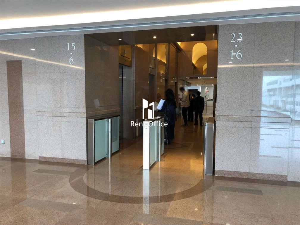 港威大厦三座-保诚保险大厦