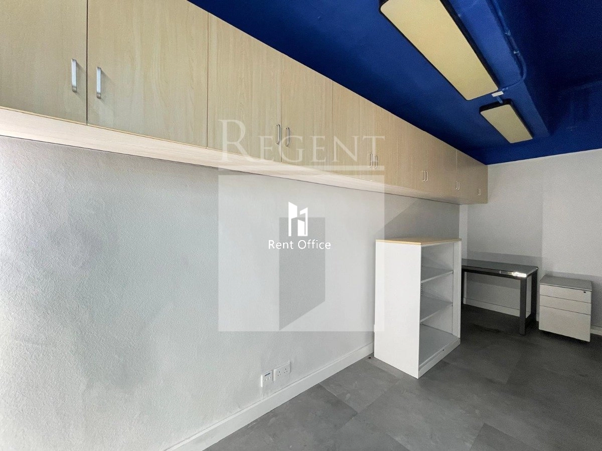 THE CHELSEA -C0571538