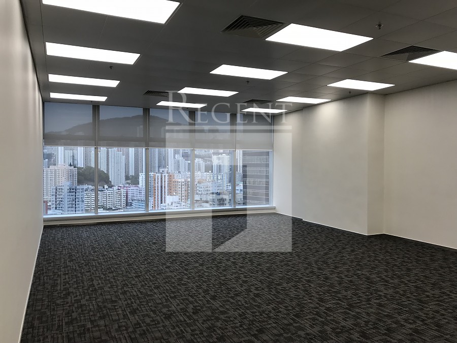 MONTERY PLAZA (萬泰利廣場)