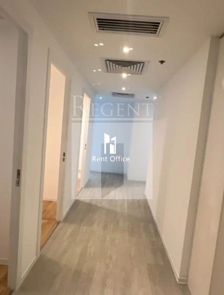 CARNARVON PLAZA (加拿芬廣場)