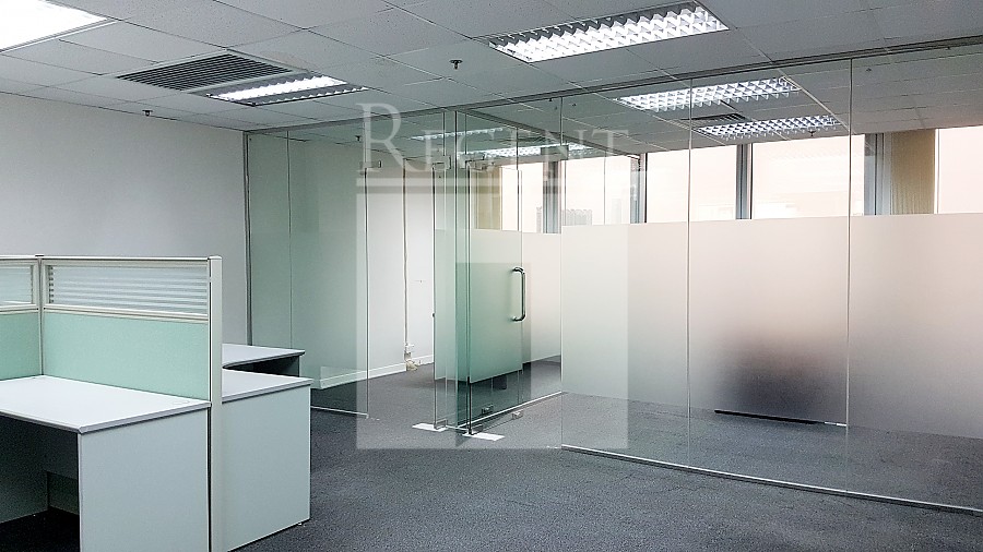 SKYLINE TOWER (宏天廣場)