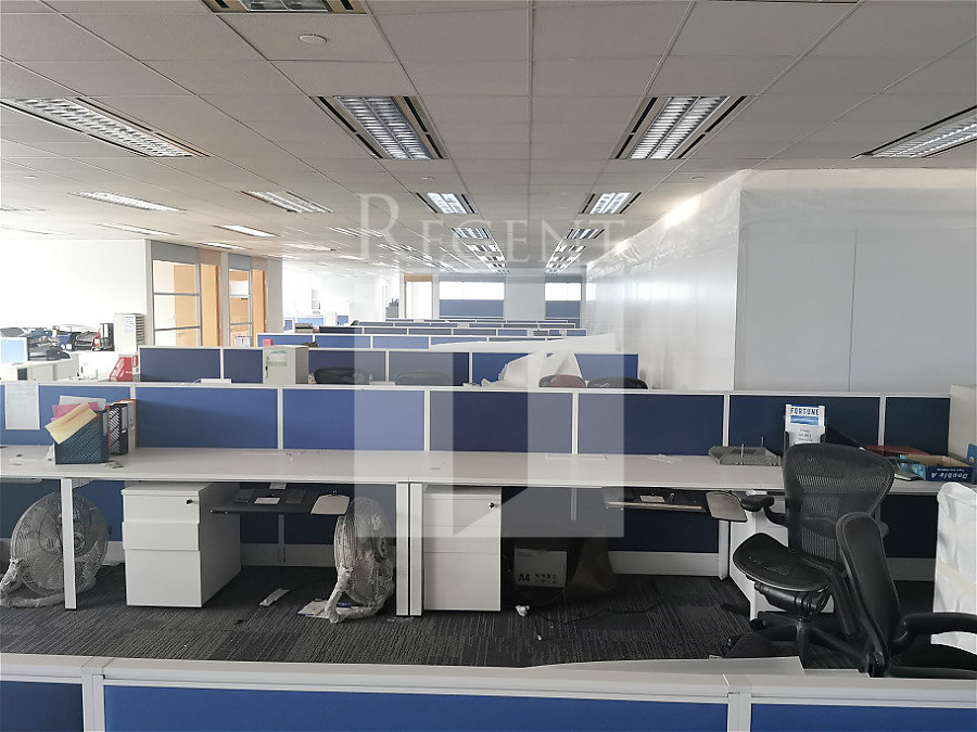 OXFORD HOUSE (濠豐大廈)