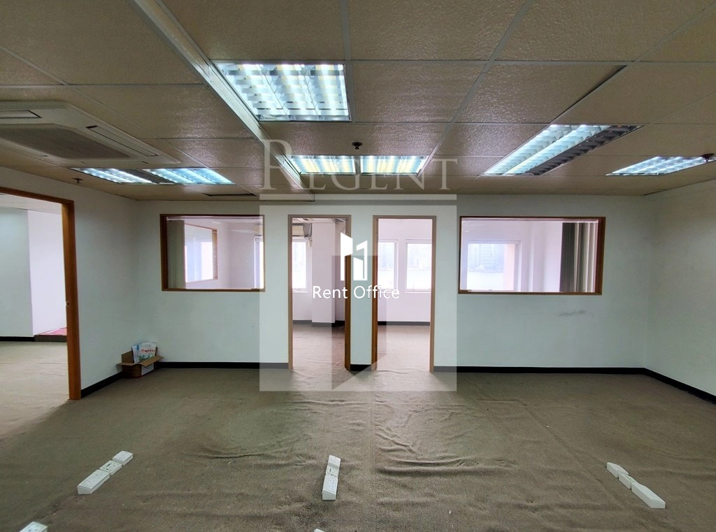 STAR HOUSE (星光行)