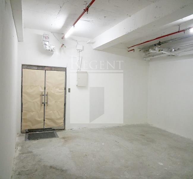 CHINACHEM LEIGHTON PLAZA (華懋禮頓廣場)