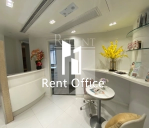 PLAZA 2000 (2000年廣場)