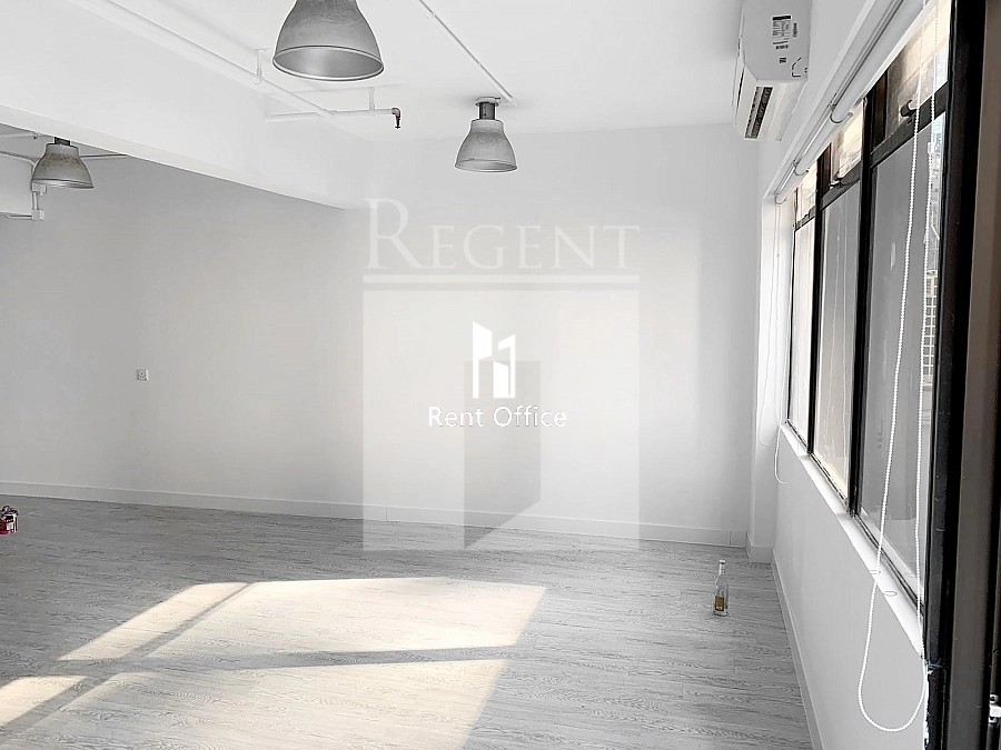 FULL VIEW BUILDING (富偉大廈)-RGP019692