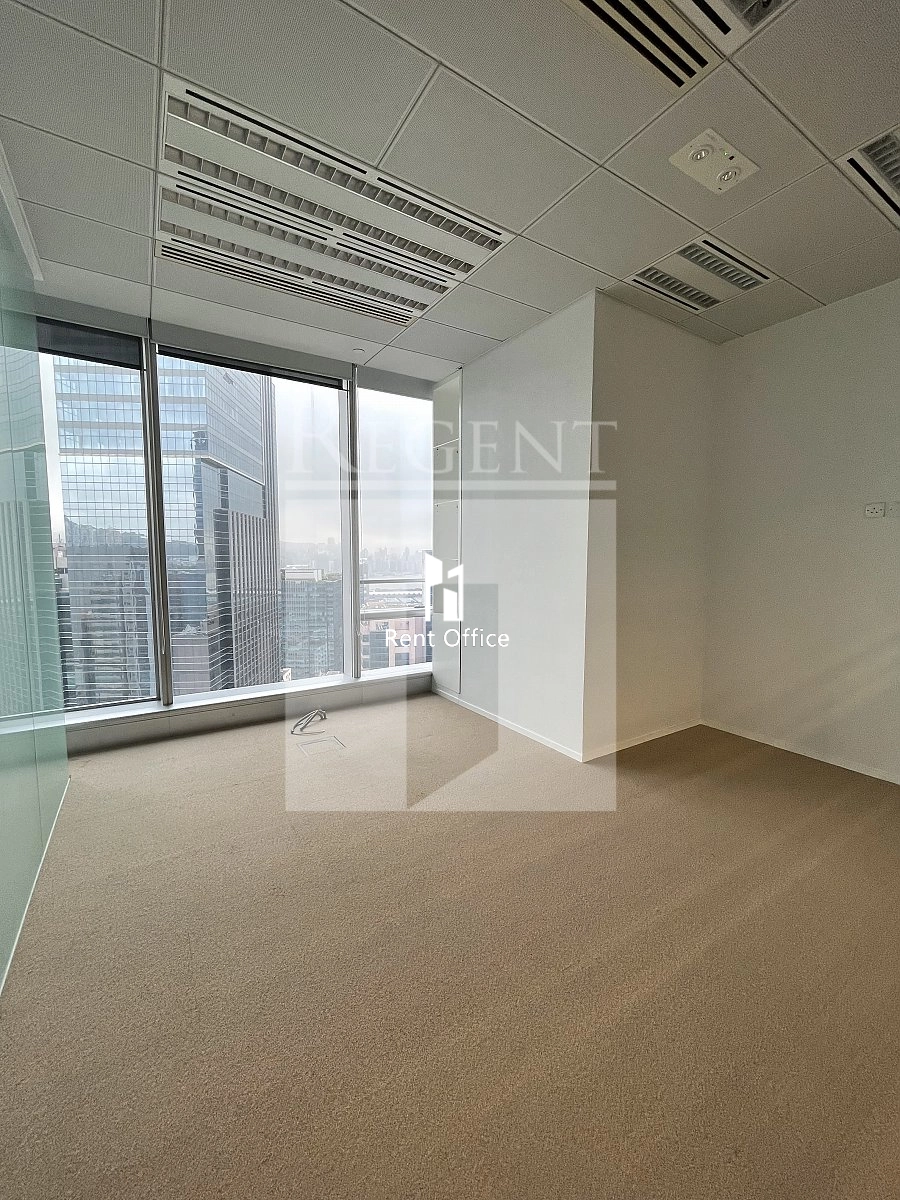 LANDMARK EAST AXA TOWER (城东志 安盛金融大楼)-RGP031920